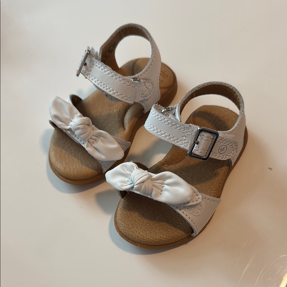 Stride Rite Toddler White Sandals with Bow